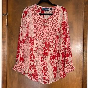 Susan Graver Style Small Excellent condition Sheer Tunic